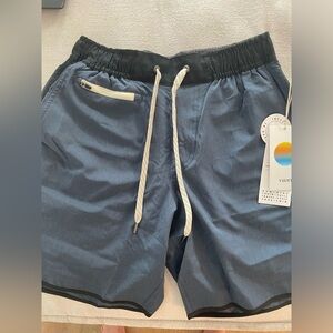 Vuori Banks Shorts men’s XS azure linen texture